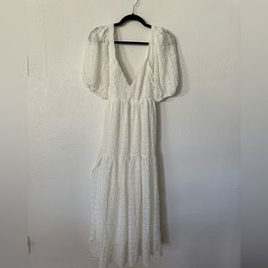LULU’S WHITE MIDI DRESS